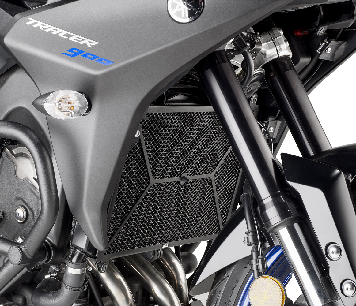 grille de radiateur YAMAHA PR2139