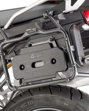 Kit de fixation GIVI TL1156KIT pour monter S250 Tool Box sur PL5126 BMW G 310 GS (17-25)/HONDA X-ADV 750 (17-20)
